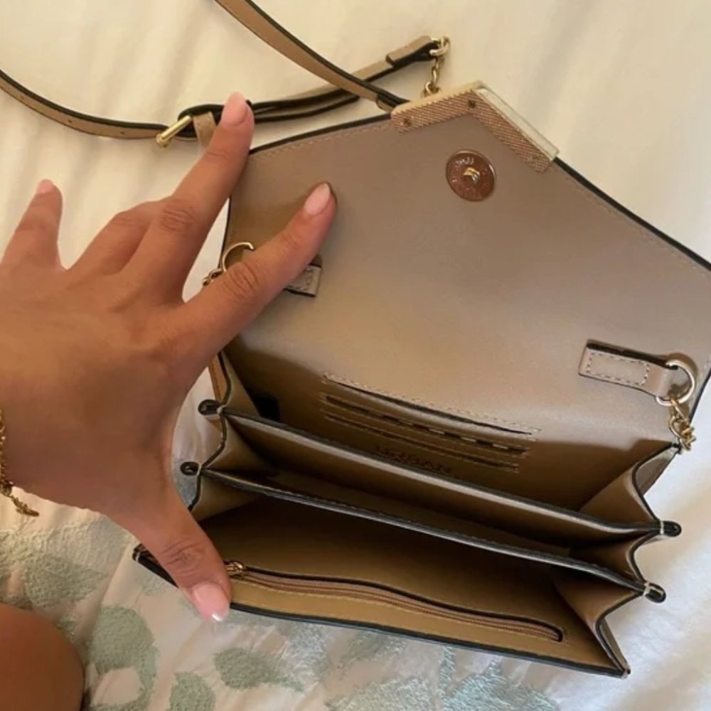 Handbag - Picture 2 of 3